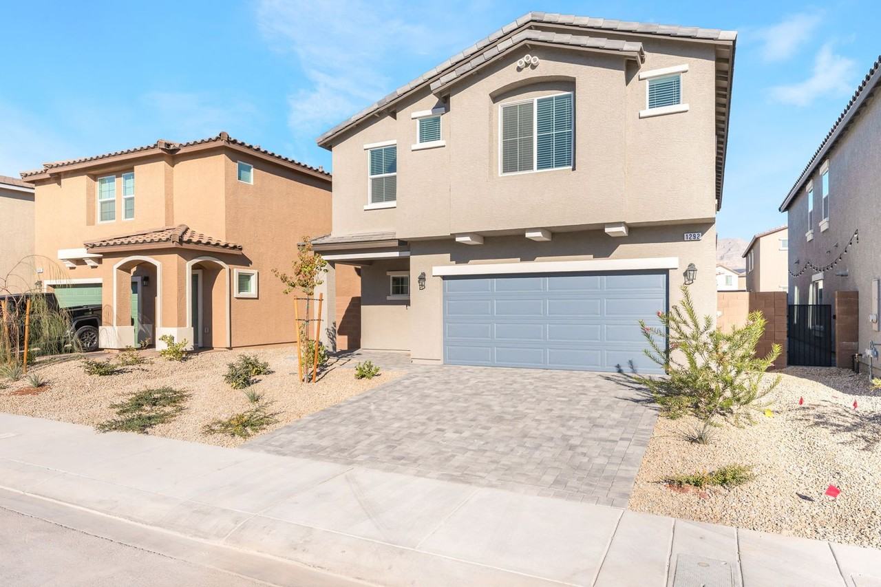 1292 Miller Springs Ln - Photo 4 of 43