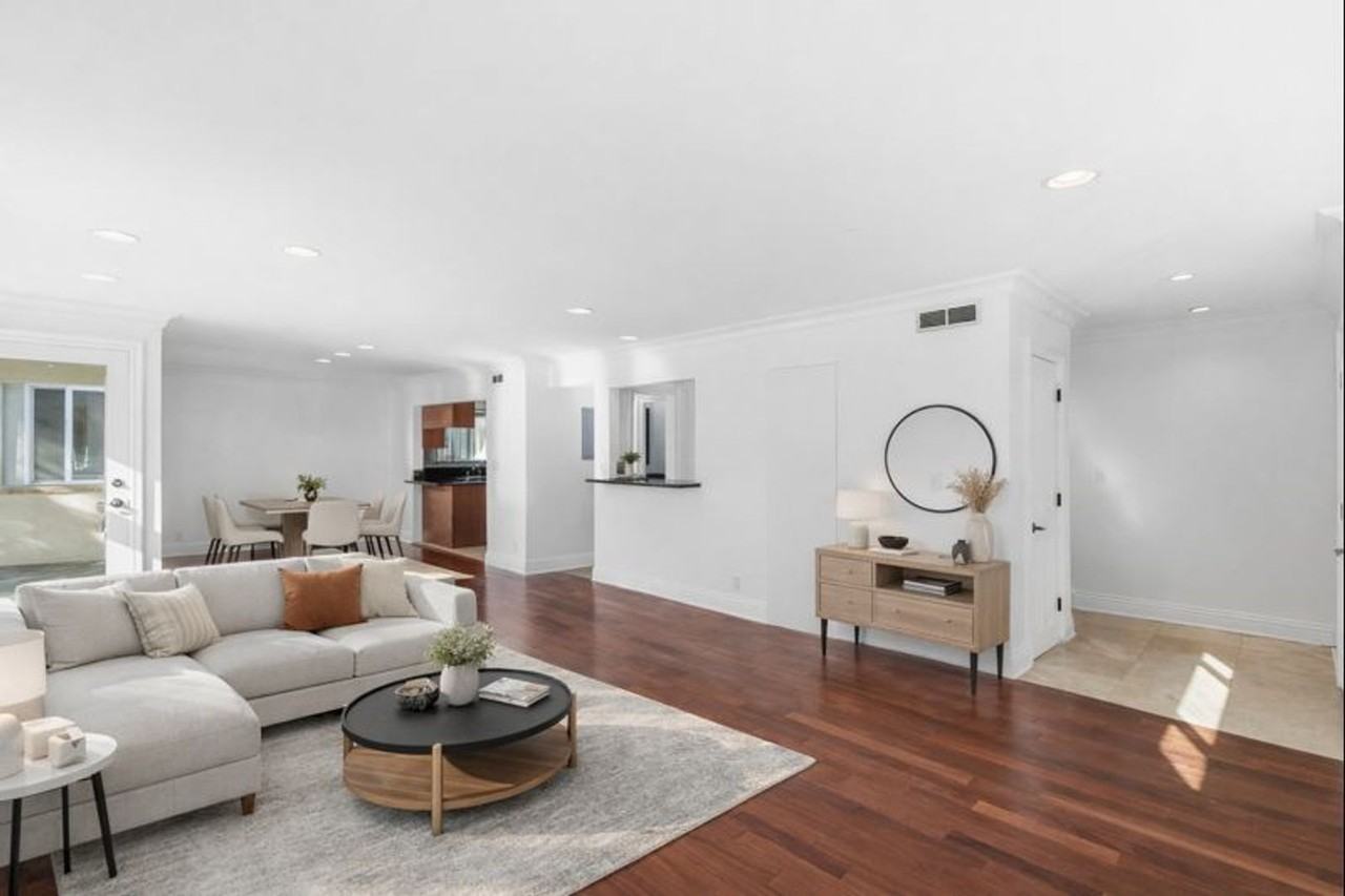 833 15th Street - Photo 2 of 28