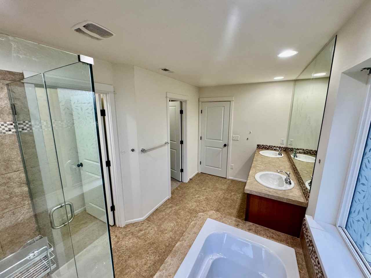 19815 128th Pl Ne - Photo 7 of 20