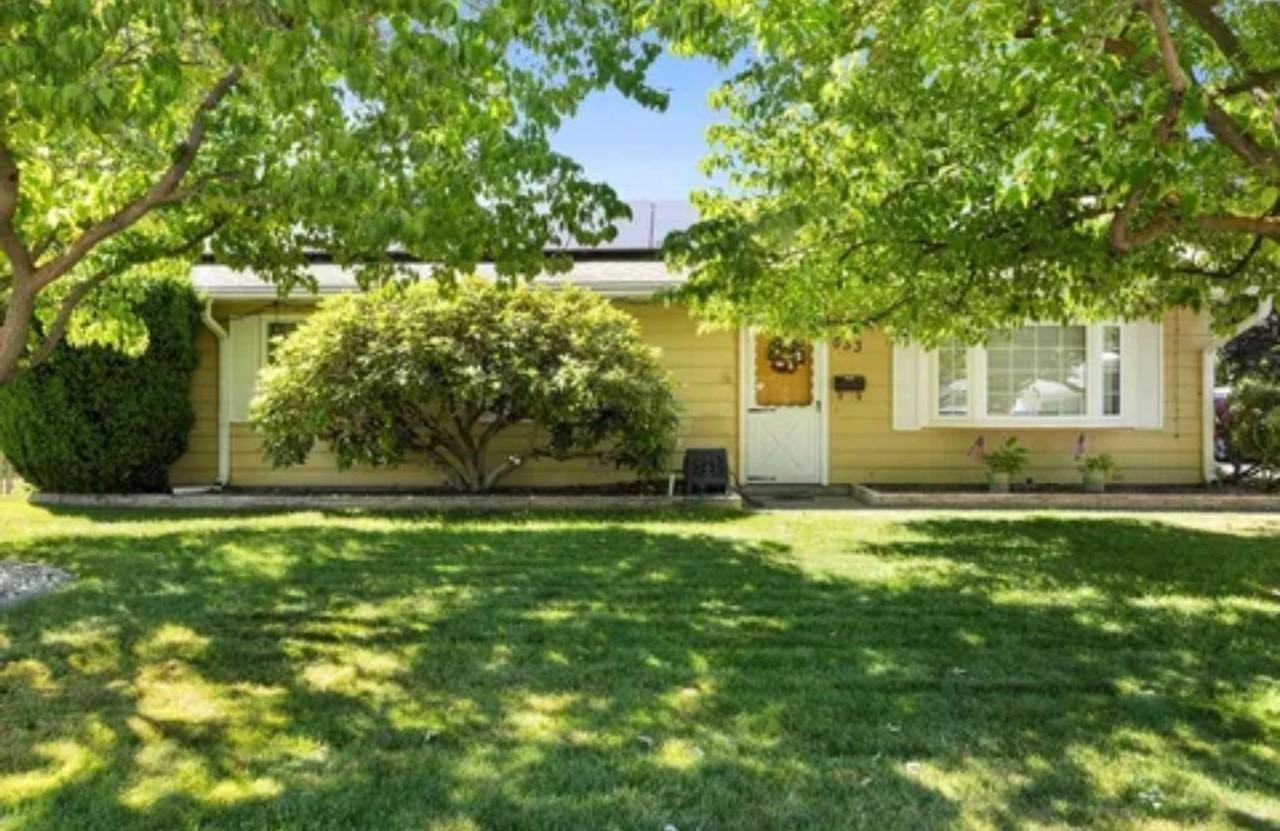 653 Cedar Ave - Photo 2 of 25