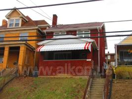 featured image of 818 Woodbourne Ave