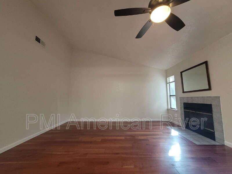 7474 Griggs Way - Photo 6 of 15