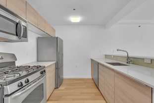 9116 Shore Front Pkwy #5E - Photo 1 of 1