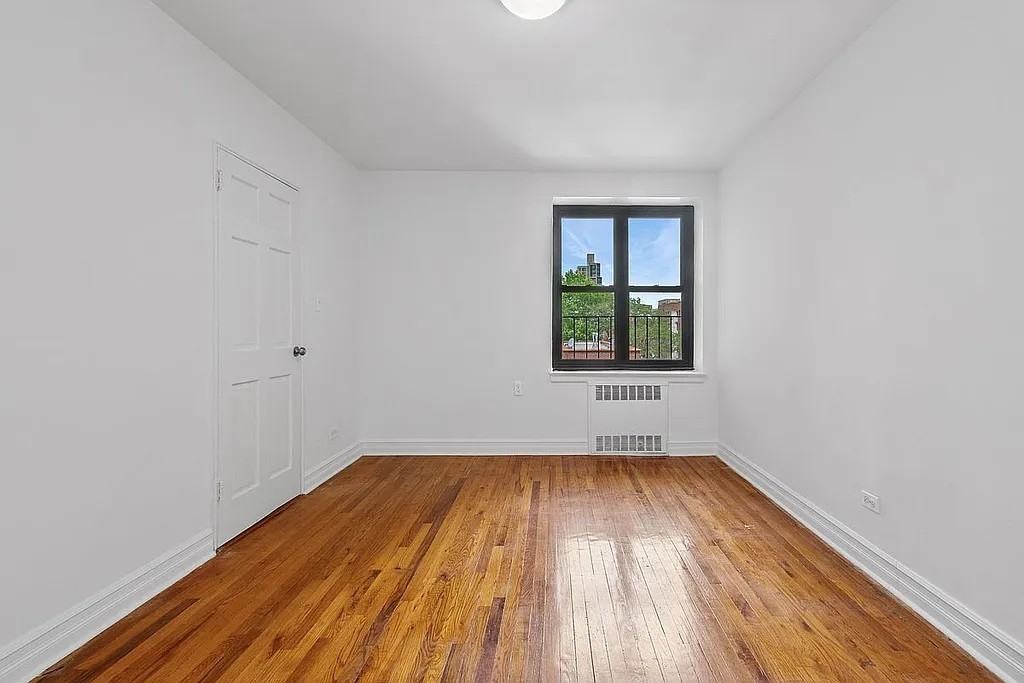 10011 67th Rd #416 - Photo 6 of 9