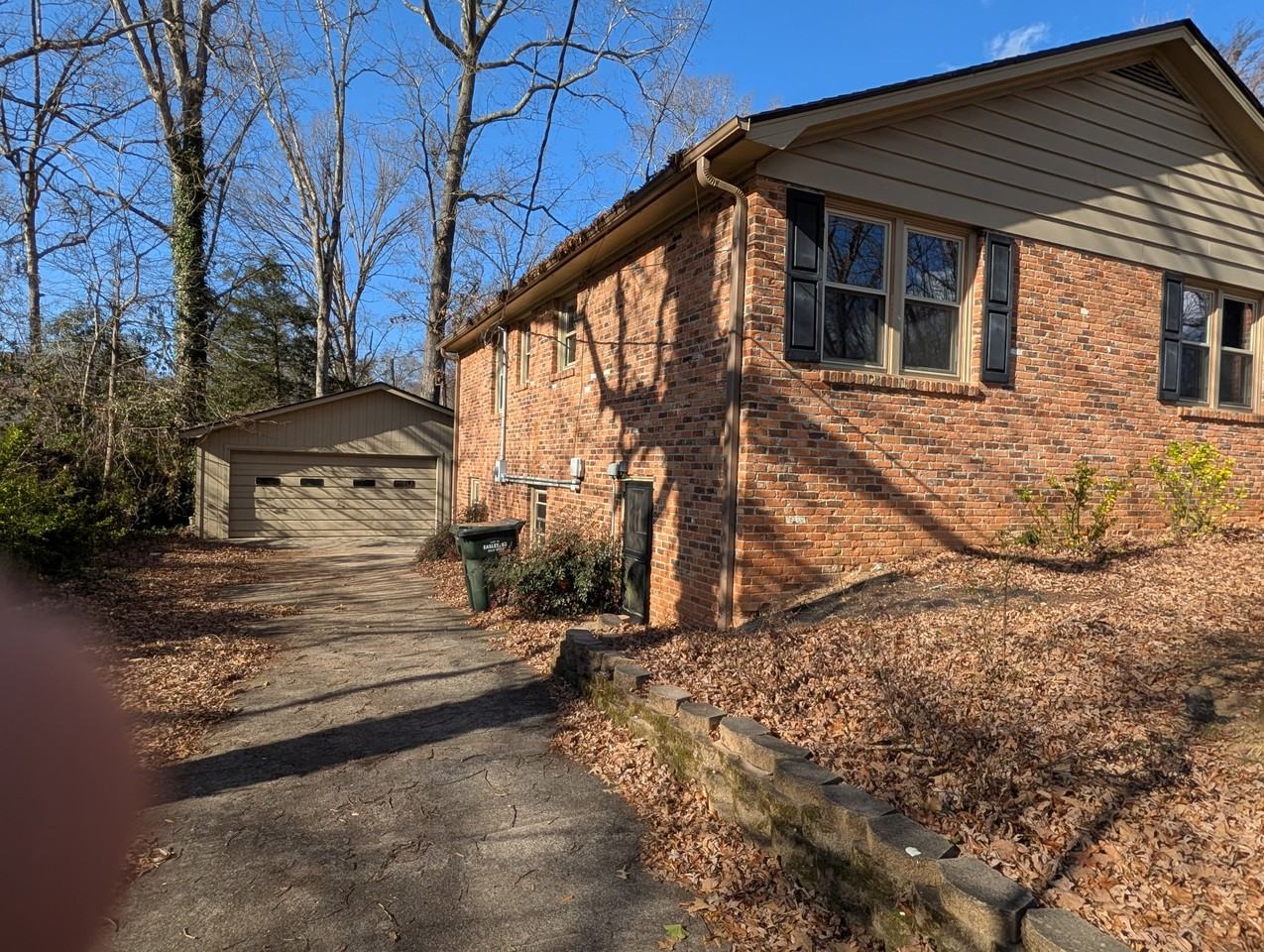 110 Woodhill Dr - Photo 3 of 19