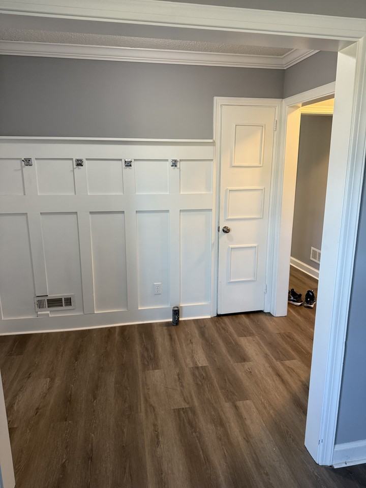 110 Woodhill Dr - Photo 7 of 19