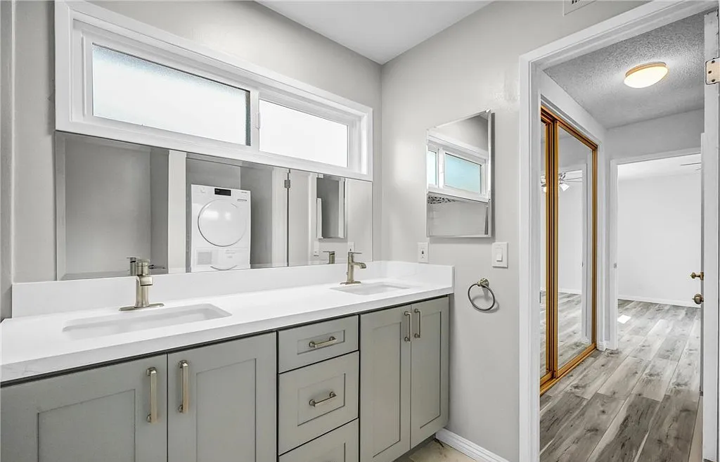 10757 Magnolia Ave #101 - Photo 7 of 10