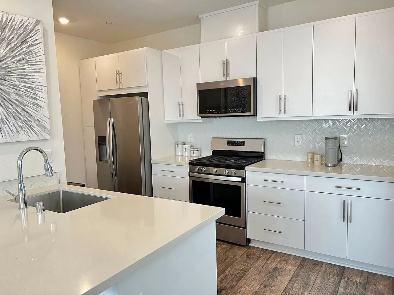 278 Box Ln - Photo 2 of 9