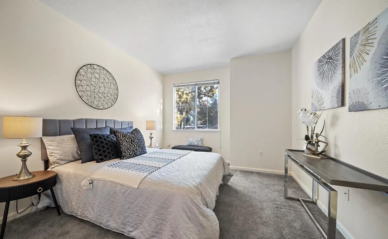 2177 Alum Rock Ave - Photo 6 of 8