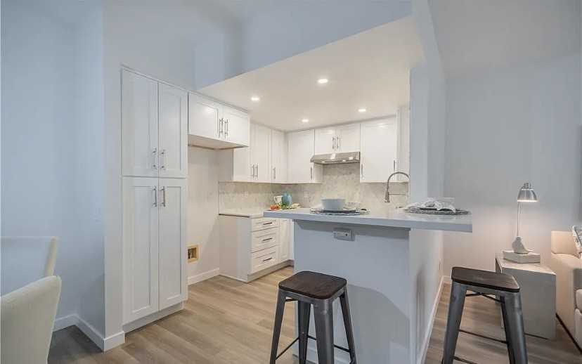 44 Alicante Aisle - Photo 4 of 12