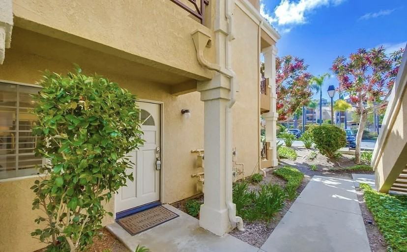 3110 Sello Ln - Photo 2 of 14