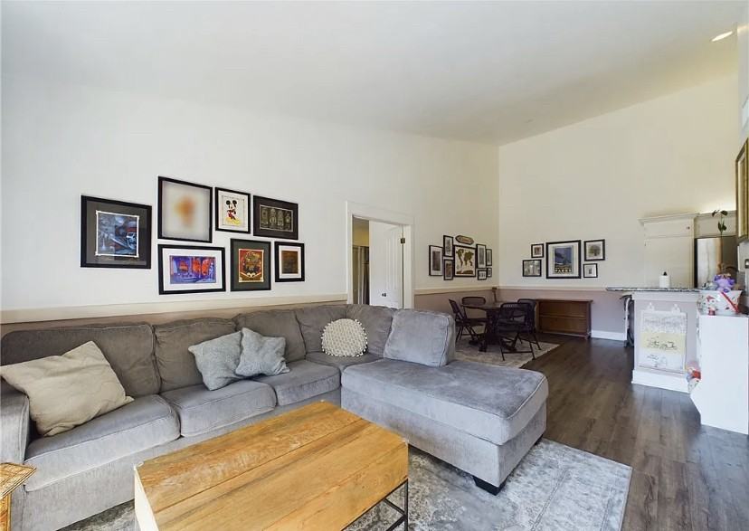 13110 Creek View Dr - Photo 3 of 14