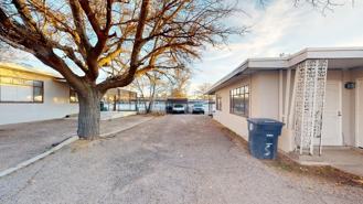 10216 Candelaria Rd Ne - Photo 1 of 1