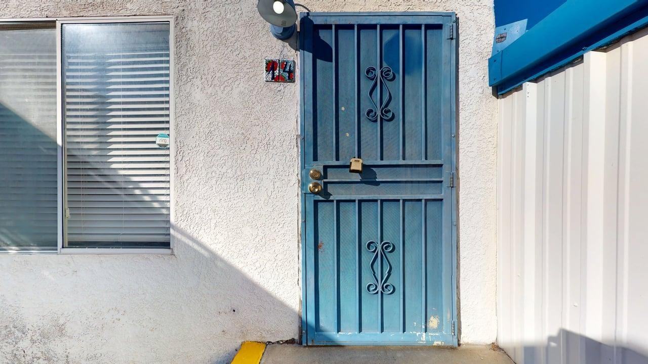 5800 Central Ave Sw - Photo 5 of 35