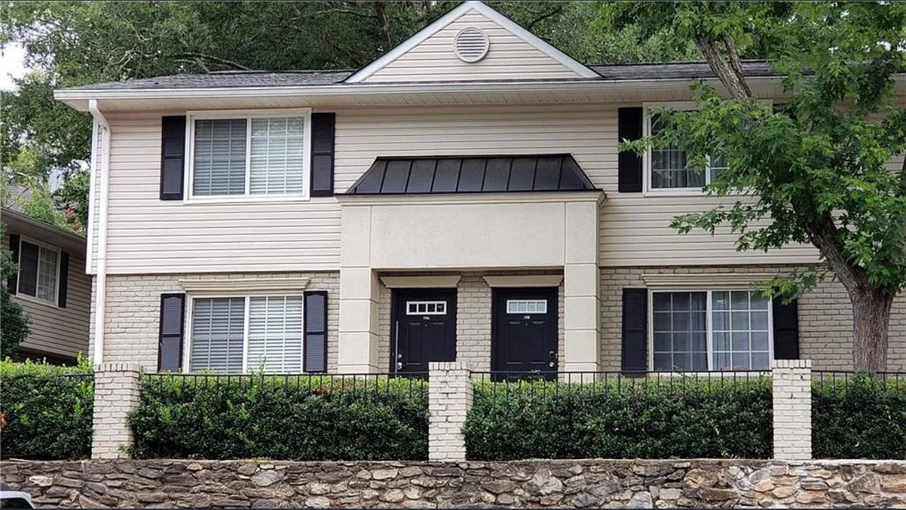 6940 Roswell Rd #19A