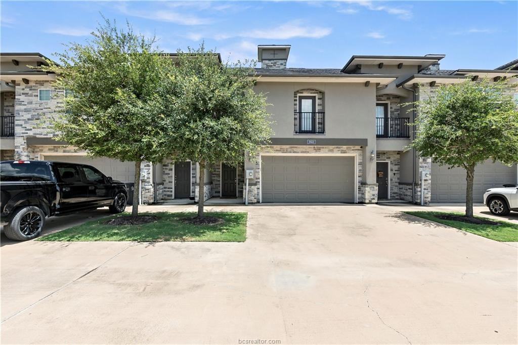 3522 Summerway Dr - Photo 2 of 32