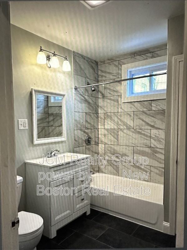 100 Maverick St #1 - Photo 4 of 6