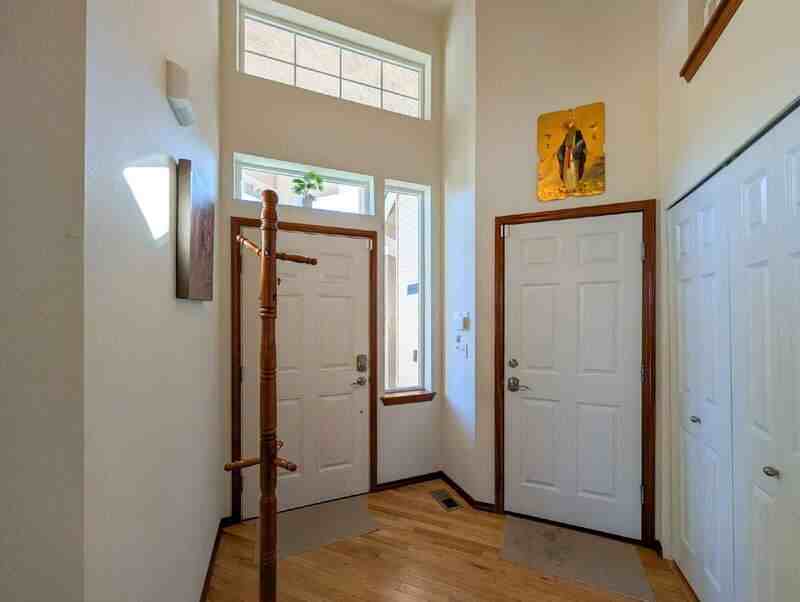 5907 77th Dr Ne - Photo 3 of 37