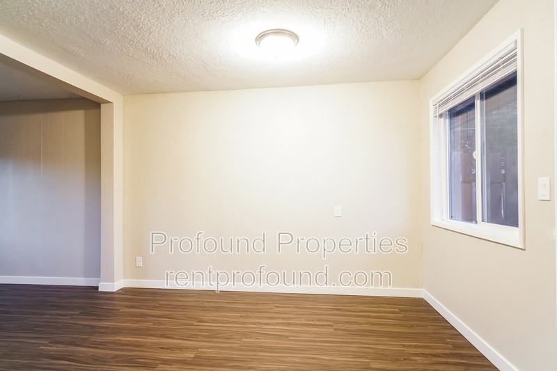 736 Se 13th Ave - Photo 7 of 16