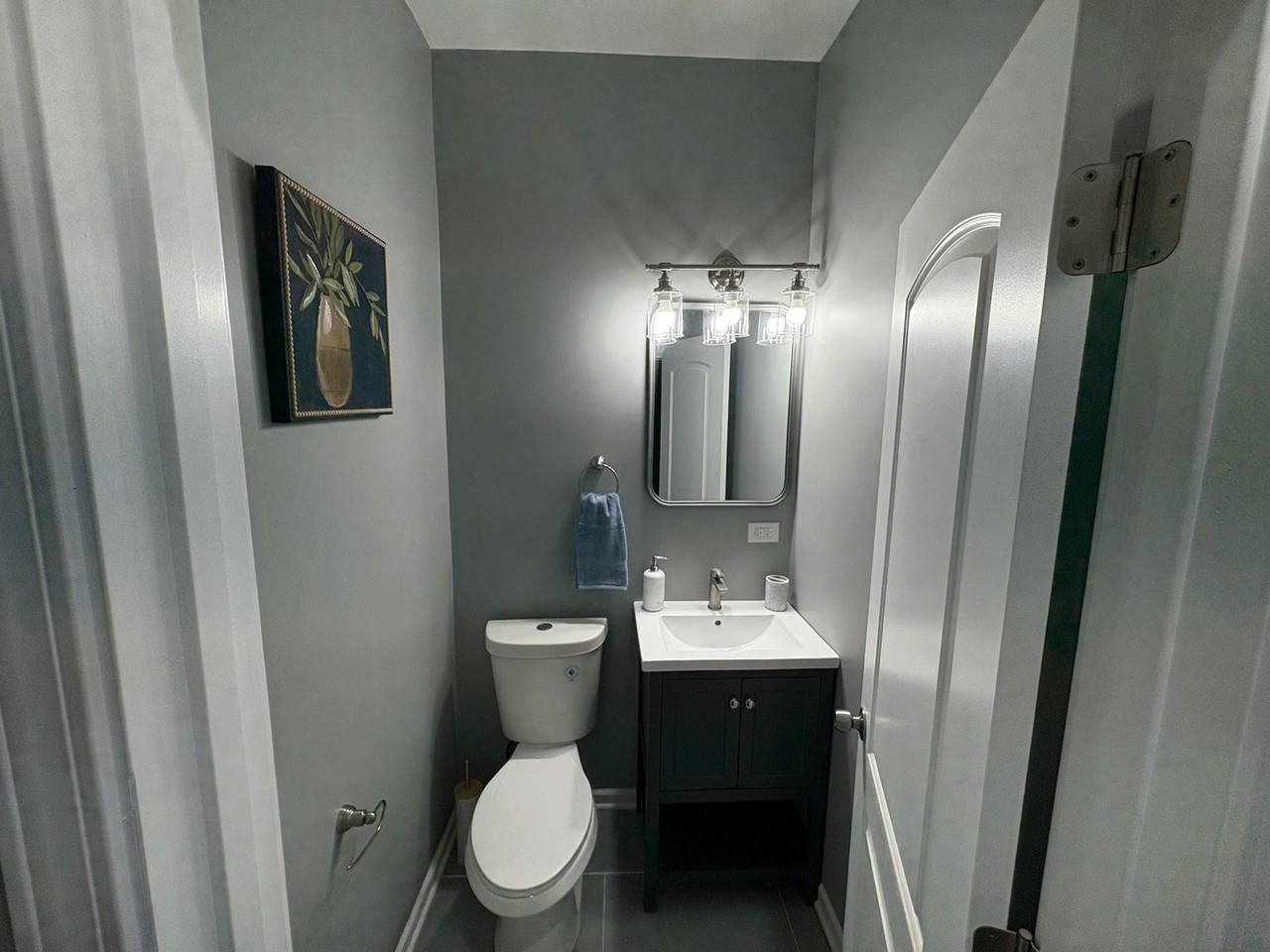 1755 E 72nd St #1 - Photo 6 of 11