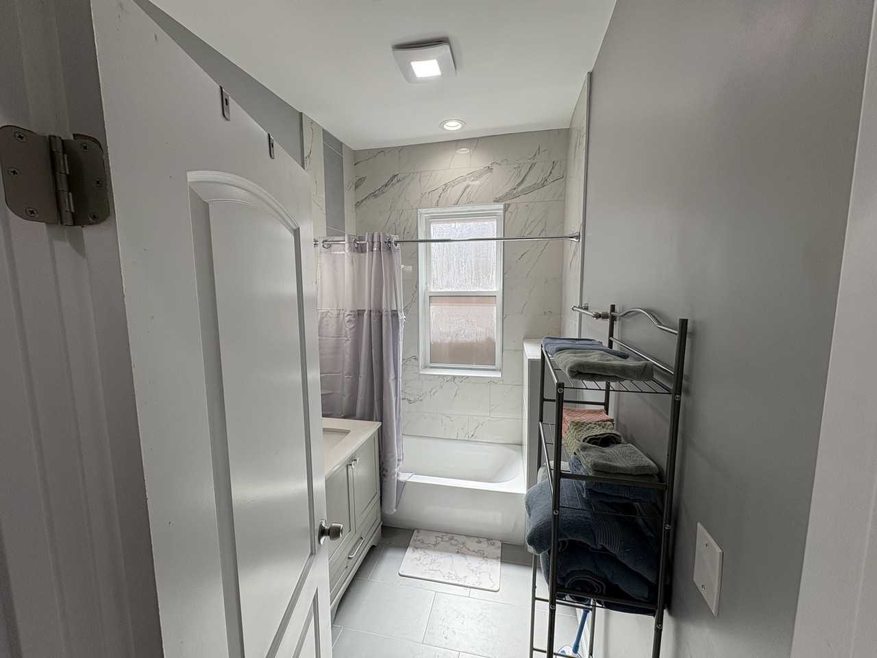 1755 E 72nd St #1 - Photo 7 of 11