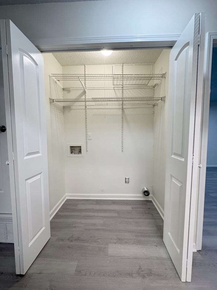 3092 Wesley Ct #1 - Photo 6 of 11