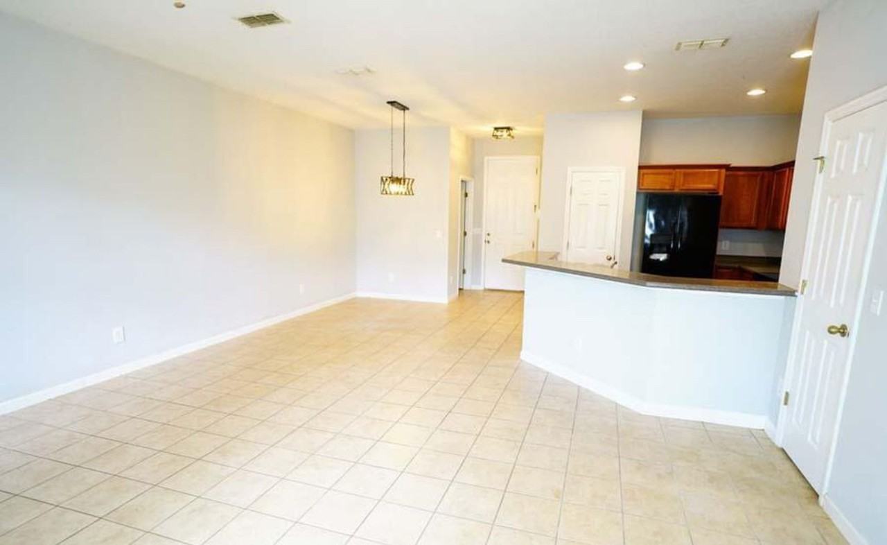 605 Mount Olympus Blvd #605 - Photo 4 of 19