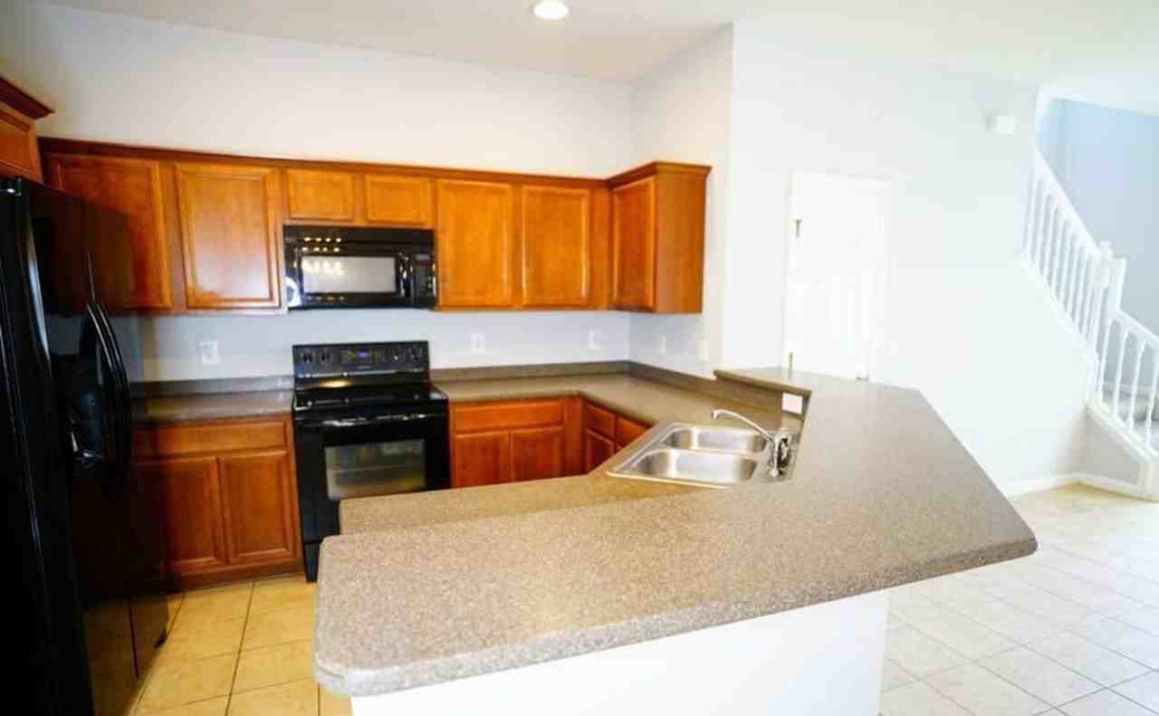 605 Mount Olympus Blvd #605 - Photo 6 of 19