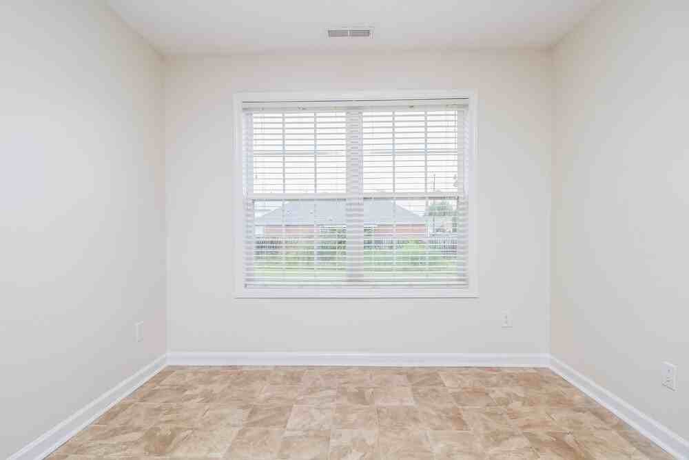 6006 Boxer Pl - Photo 4 of 15