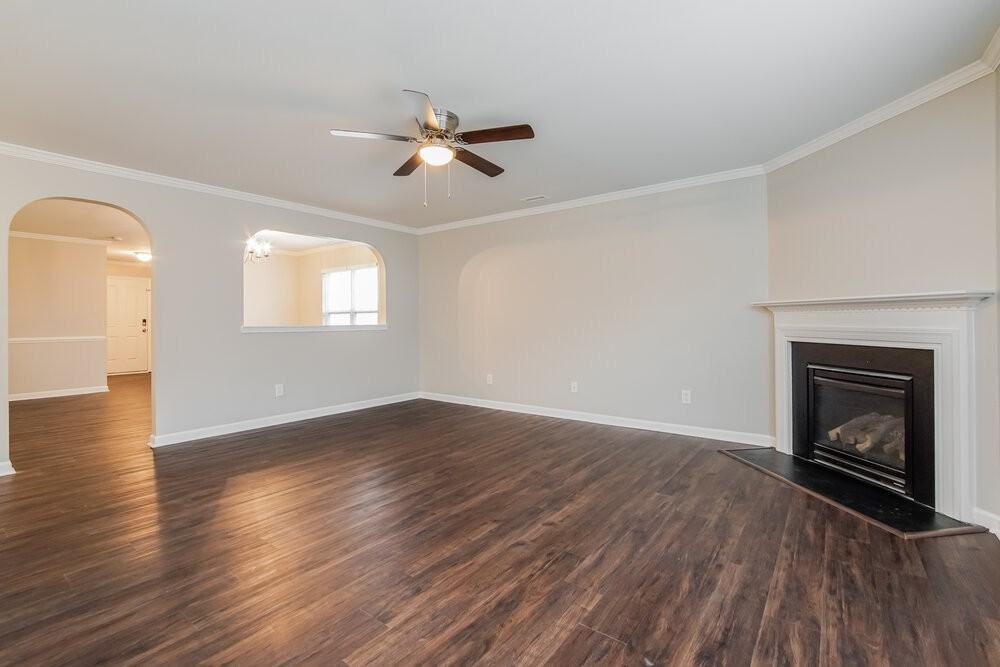 6824 Horseback Ln - Photo 4 of 17