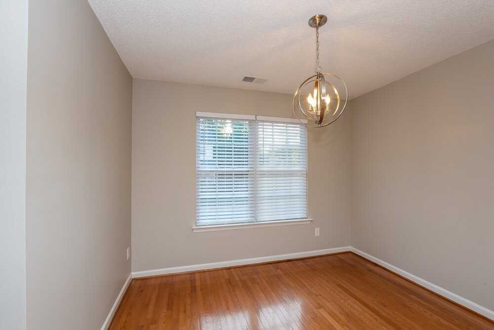 15148 Leslie Brook Rd - Photo 6 of 17