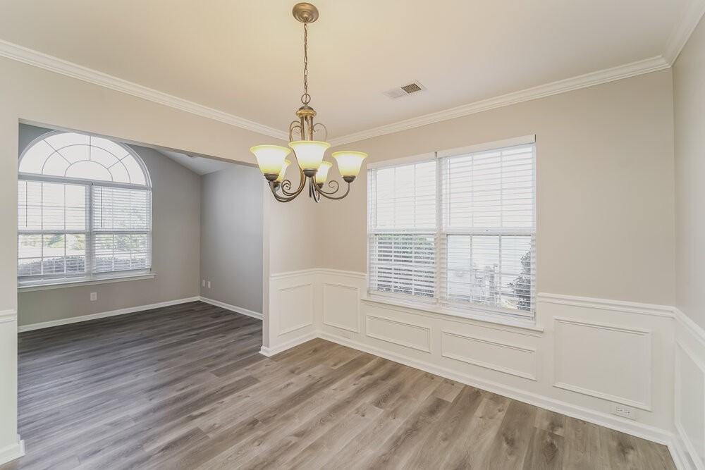 7811 Belchester Cir - Photo 7 of 17