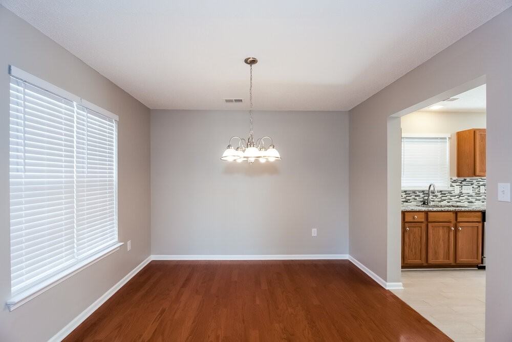 8806 Samara Ct - Photo 6 of 17