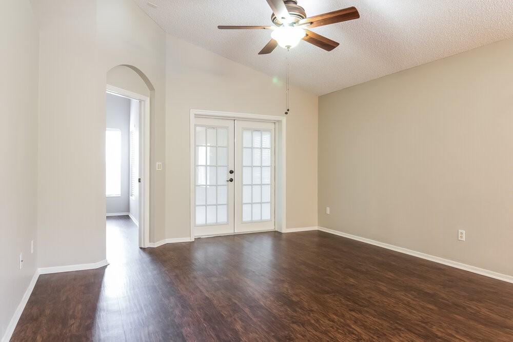 1932 Wiregrass Ct - Photo 7 of 14