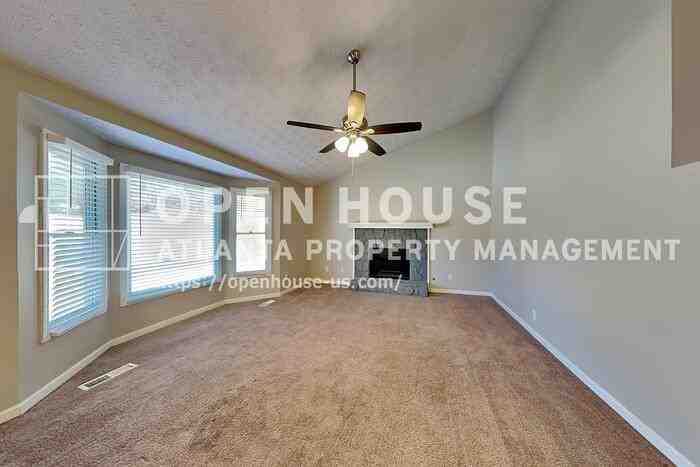 43 Applejack Dr - Photo 4 of 22