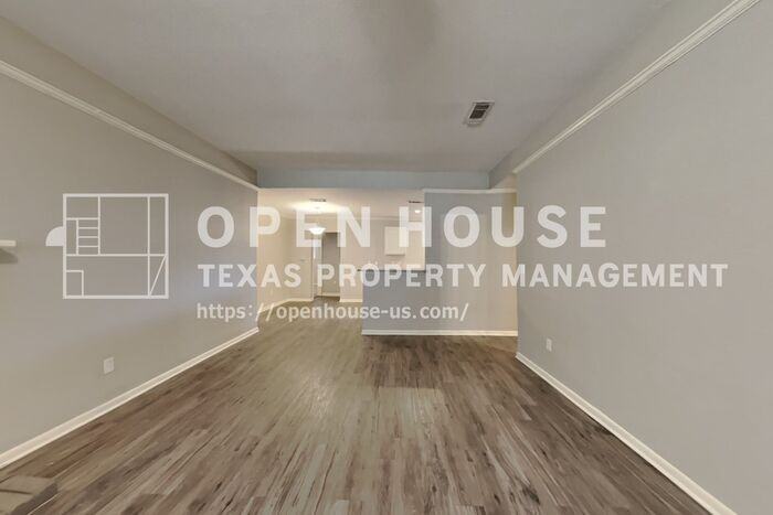 12303 Flaxen Dr - Photo 5 of 23