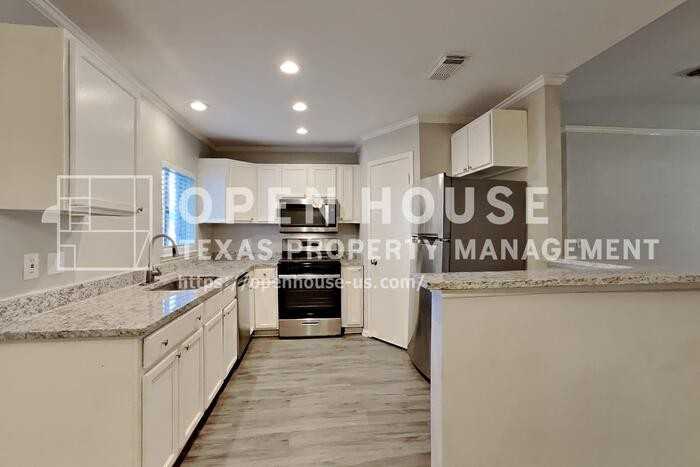 12303 Flaxen Dr - Photo 6 of 23