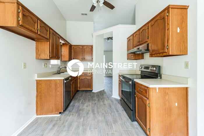 7692 Lilly Ln - Photo 7 of 17