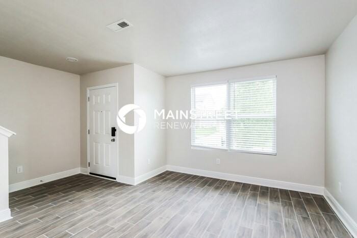 12087 Parkview Trace Dr - Photo 5 of 18