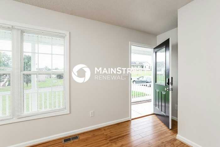 5 Buck Forest Ln - Photo 4 of 18