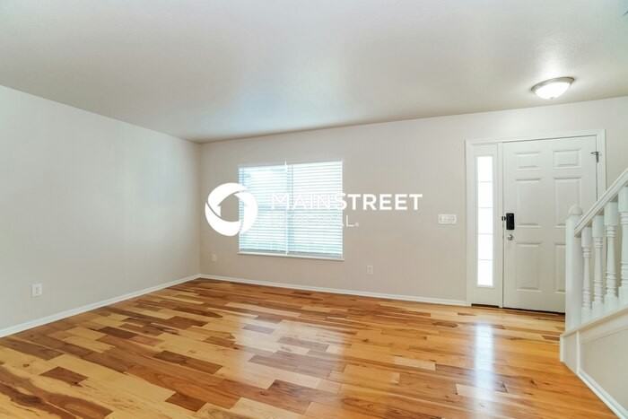 180 Cherrytree Ln - Photo 4 of 20