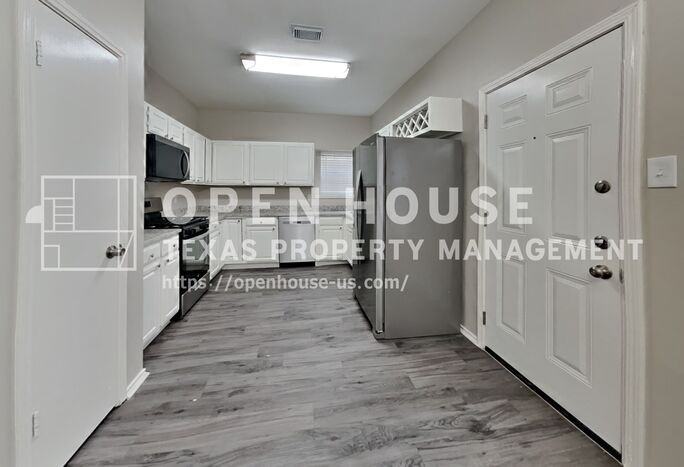 4327 Palmer Plantation Dr - Photo 6 of 21