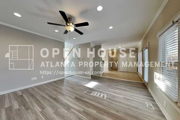 149 Crestview Dr - Photo 4 of 25