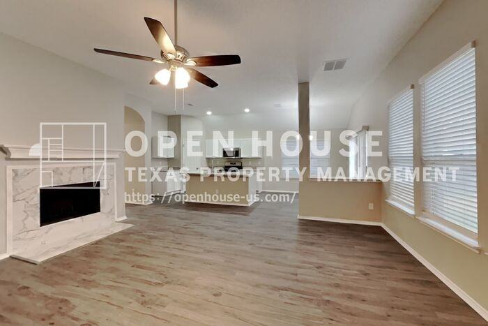 2435 Frontier Dr - Photo 6 of 21