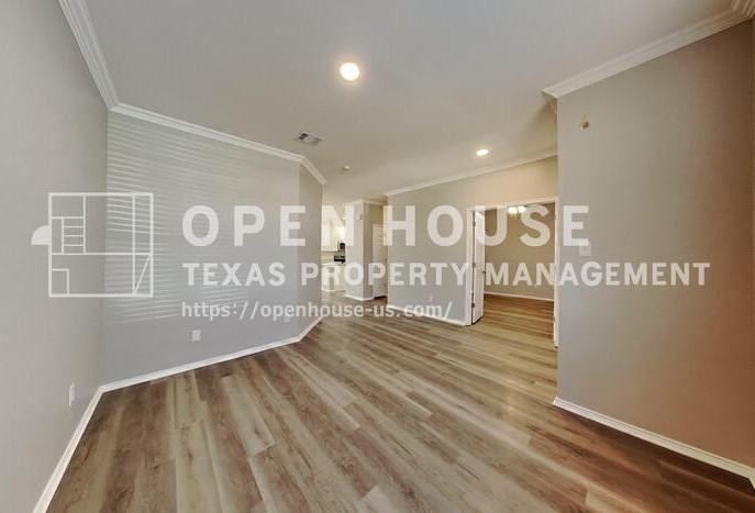 1069 Pullman Dr - Photo 5 of 21