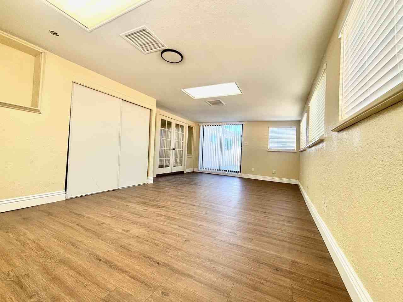 3816 San Joaquin Ave #1 - Photo 6 of 14
