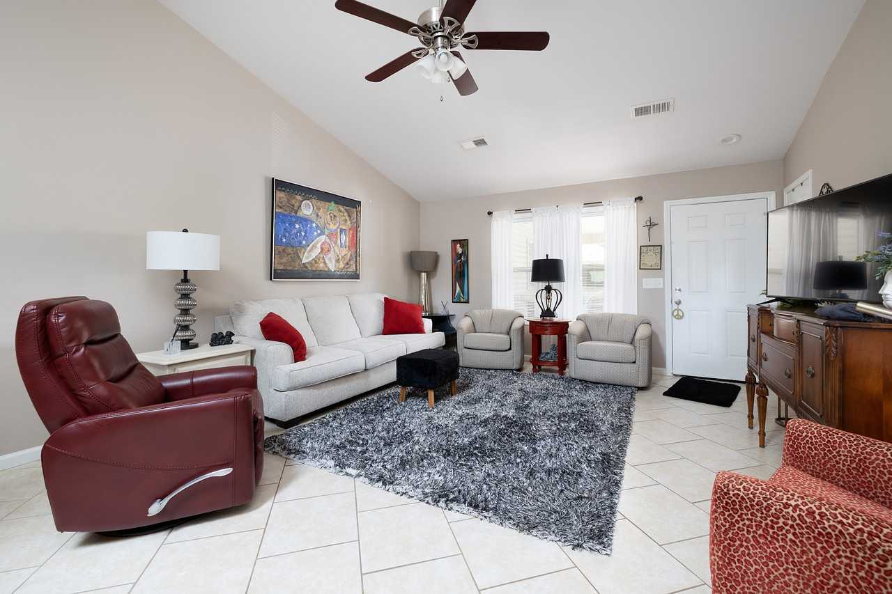 Shady Heights - Photo 4 of 11