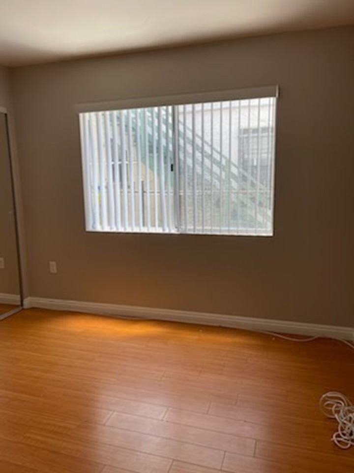 Schrader Apartments, LLC - Photo 6 of 50