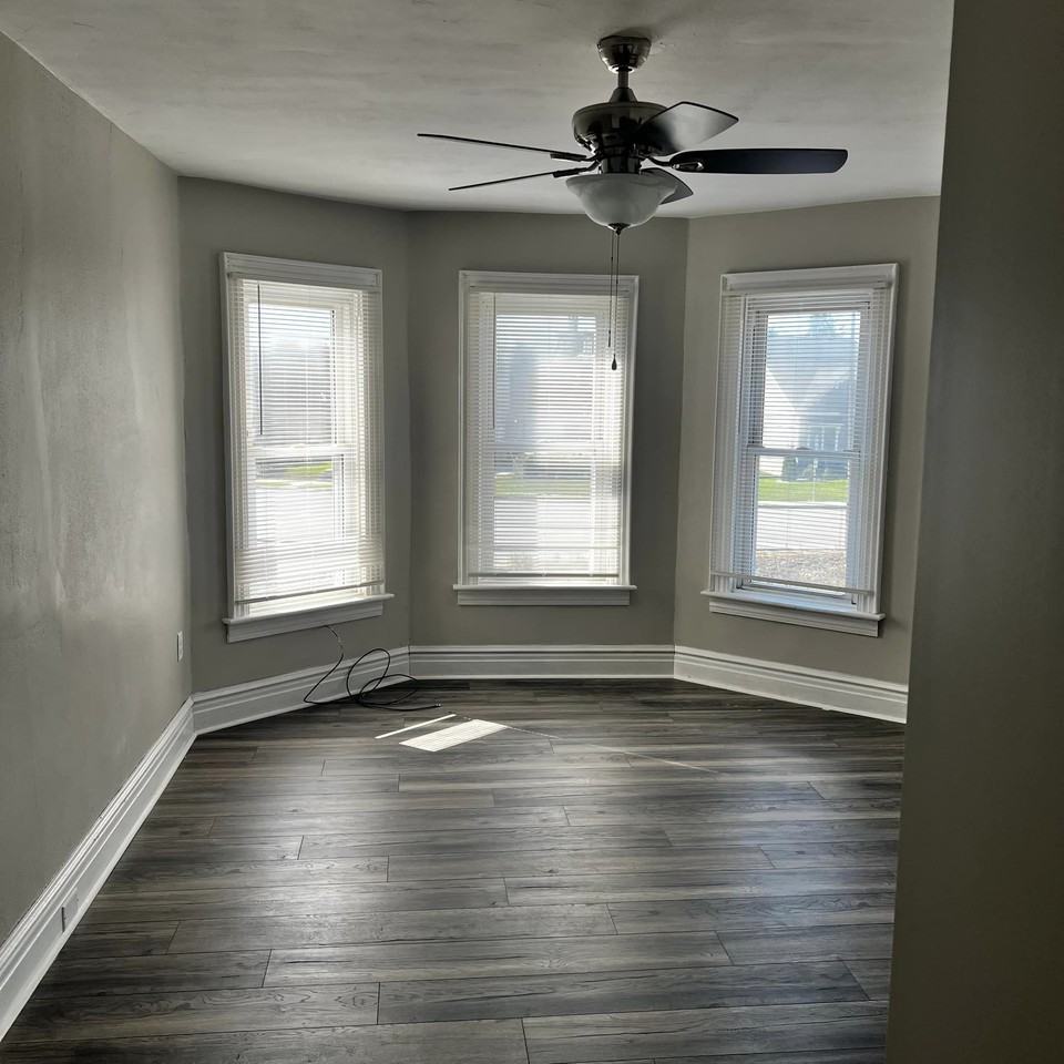 157 3rd Street - Photo 5 of 9