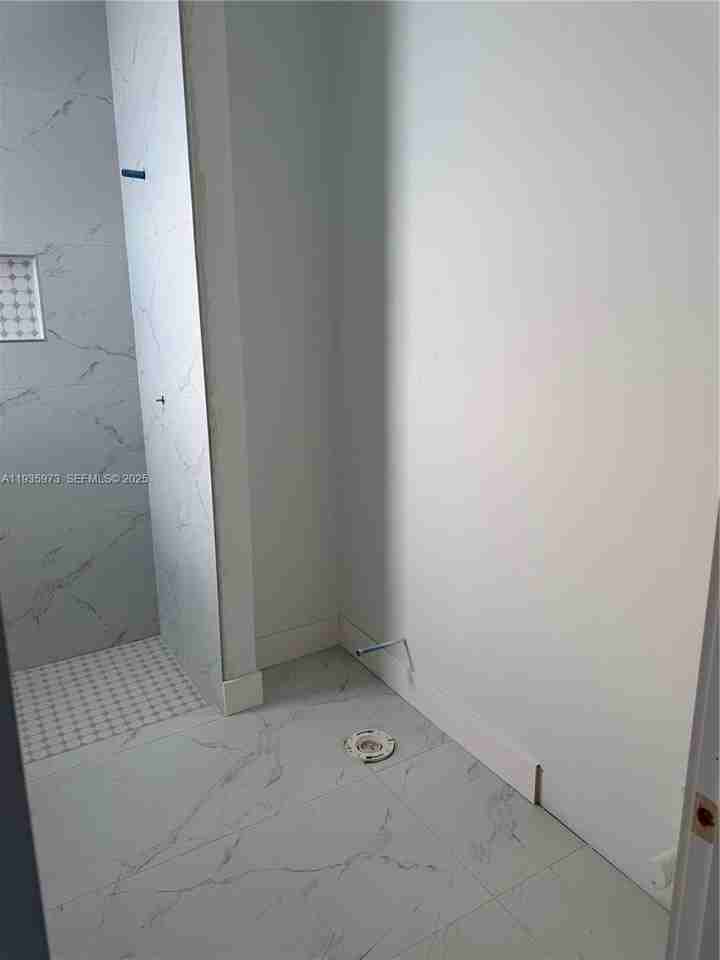 68 Organ St #68 - Photo 5 of 9